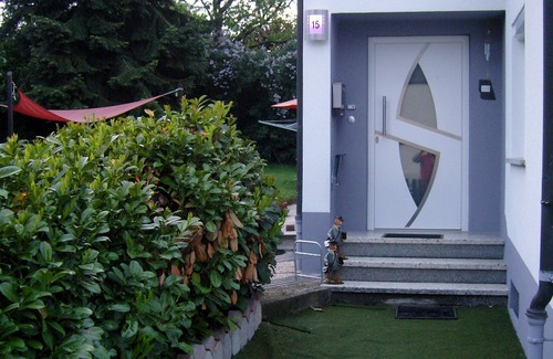 Mitwitz Apartment | Quiet 60 sqm vacation apartment in Mitwitz - near the forest