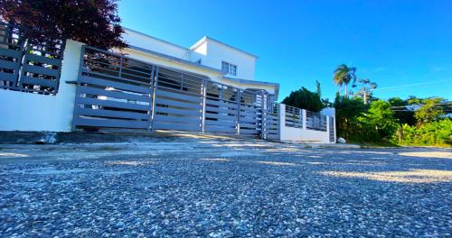 Residencial El Doral Apartment | Quiet Apartment, 3 Minutes From The Beach, 24H Security, Excellent Internet