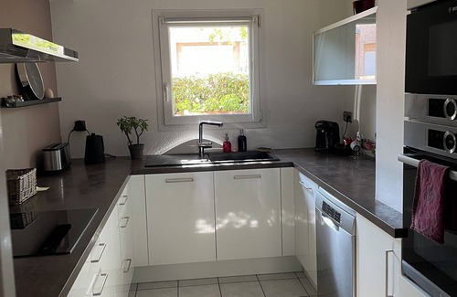 Saint-Gely-du-Fesc House | Quiet, air-conditioned villa near Montpellier, sea and river. Pets allowed