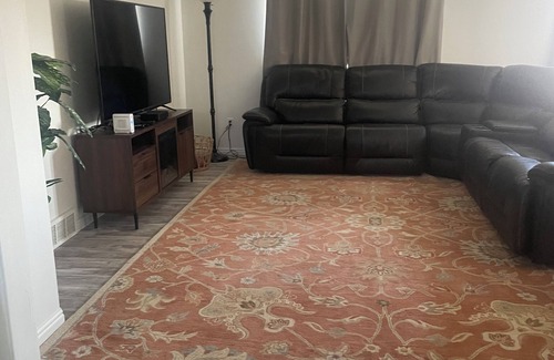 North Salt Lake House | Quiet and comfortable home near SLC and ski resorts