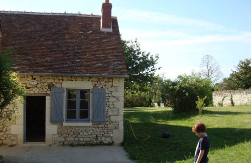 Chaumussay House | Quiet and country side family-friendly house with huge pool