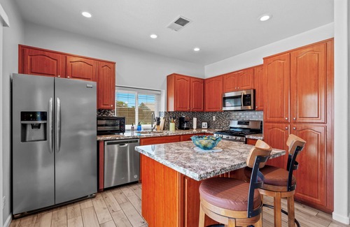 Desert Park Estates House | Quiet and peaceful Retreat. If u like things quiet and peaceful city ID 4132