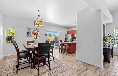 Desert Park Estates House | Quiet and peaceful Retreat. If u like things quiet and peaceful city ID 4132