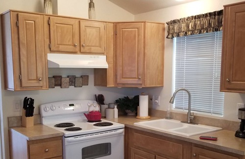 Casa Grande House | Quiet and Safe Park Model
