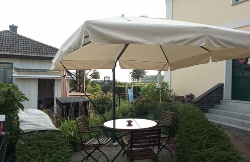 Alt Gaarz Apartment | quiet apartment near the beach in the center