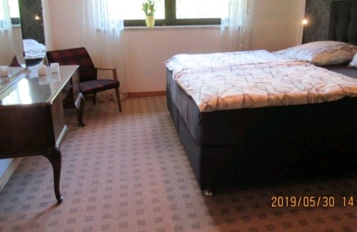 Breitbrunn Apartment | Quiet apartment in country villa, about 85 sqm