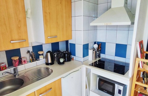Boucau Apartment | Quiet apartment near Bayonne & beaches. Panoramic view, private terrace, BBQ.