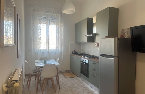 Torre Angela Apartment | Quiet apartment within walking distance of the subway (4 min walk)