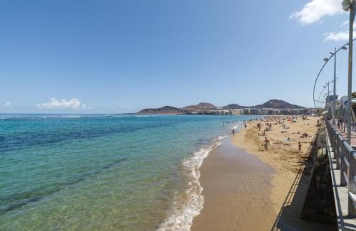 Las Palmas de Gran Canaria Apartment | Quiet behind the beach By CanariasGetaway