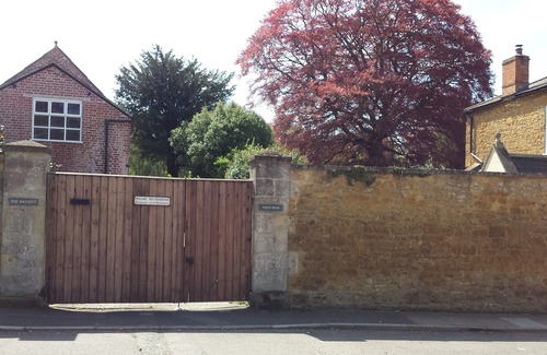Castle Cary House | Quiet barn conversion in Castle Cary