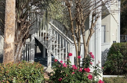 Arcadian Shores Condo | Quiet Beach Getaway