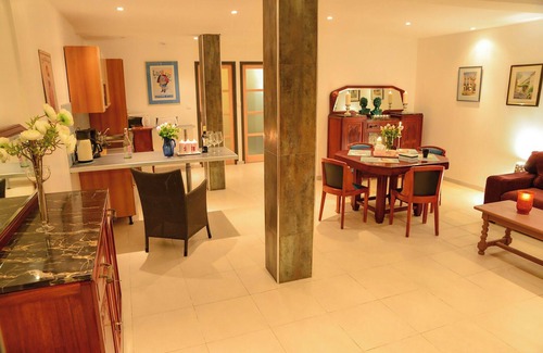 Collioure Apartment | Quiet, beautiful view at 250m from beaches and shops. Wireless.