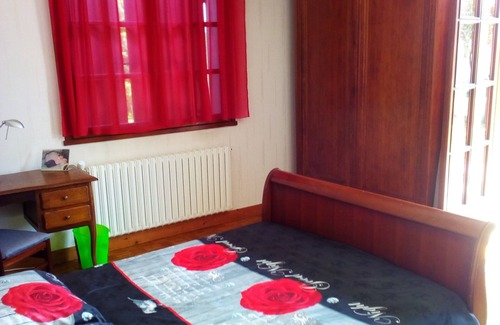 Amaye-sur-Orne Bed & Breakfast | Quiet bed and breakfast with terrace