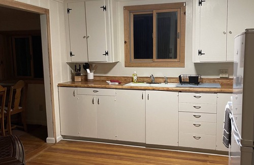 Blairsden-Graeagle Cabin | Quiet Cabin Retreat Nesteld in the Trees - 10 miles from Graeagle