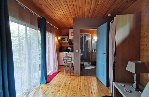 Plailly Ski Chalet | Quiet chalet close to CDG airport, Chantilly, Senlis