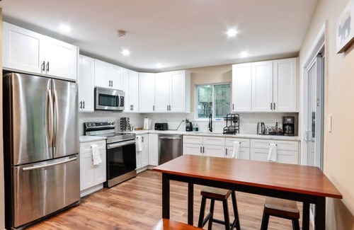 East Stroudsburg House | Quiet Chalet in the Woods, Family Getaway
