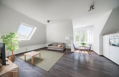 Wahring Apartment | Quiet city oasis for up to 5 guests