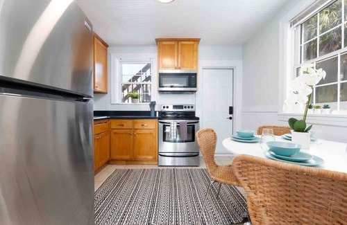 Neptune Beach Apartment | Quiet coastal condo - just steps to the beach!