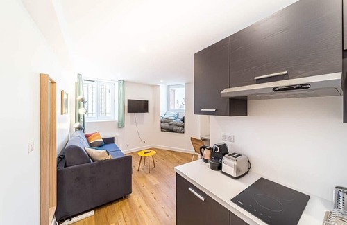 Sainte-Foy-les-Lyon Apartment | Quiet & Comfortable Studio | Near Lyon | Sainte-Foy-lès-Lyon