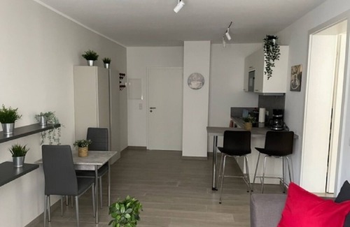 Old Town Apartment | Quiet comfort apartment with balcony in direct city center location.