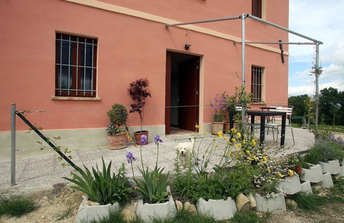 Serra de' Conti Apartment | Quiet, comfortable apartment in the heart of the Marche with 360 ° panorama
