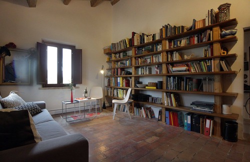 Serra de' Conti Bed & Breakfast | Quiet, comfortable B & B room in the heart of the Marche with 360 ° panorama