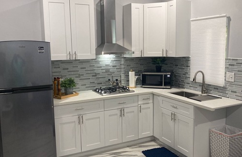 Nassau Apartment | Quiet Comfortable HideAway