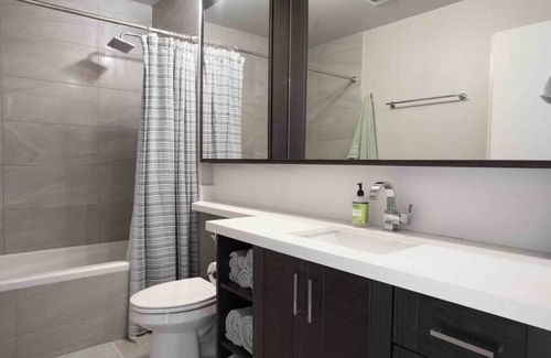 Old Ballard Condo | Quiet Condo - Just off Market St, Awesome Location