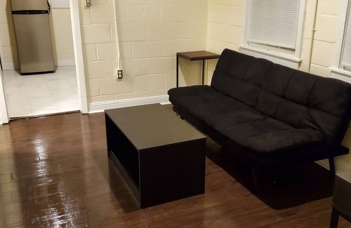 Macon House | Quiet convenience #2