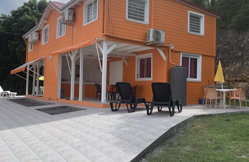 Morne-A-l'Eau House | quiet corner Morne to water