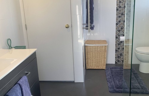 Greytown Apartment | Quiet & Cosy Greytown Apartment - small dogs welcome