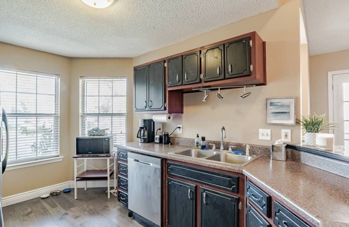 Ferry Pass House | Quiet Cottage by UWF & West Fl Hospital