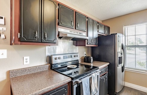 Ferry Pass House | Quiet Cottage by UWF & West Fl Hospital