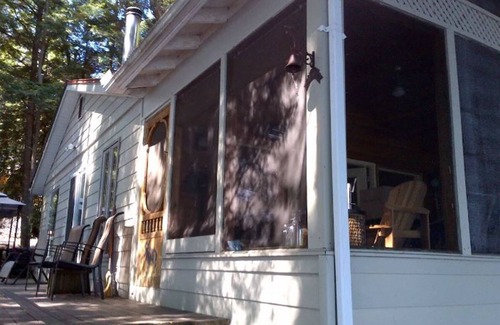 Catchacoma Cottage | Quiet Cottage on Catchacoma