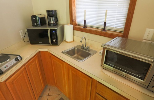 Asheville Cottage | Quiet country atmosphere, 1/8 mi., major gro. store, Outlets, 5.3mi. downtown As