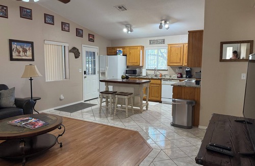 Anthem House | Quiet Country Casita on Horse Property in Desert Hills.
