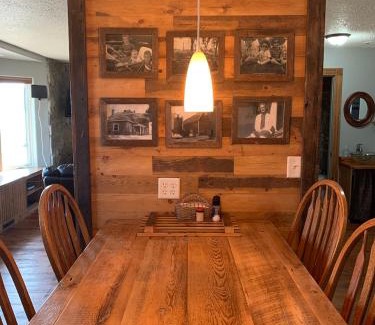 Sparta Apartment | Quiet Country Comfort w Long Views