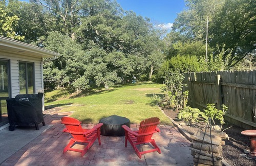 Bettendorf House | Quiet country home close to tbk sports complex