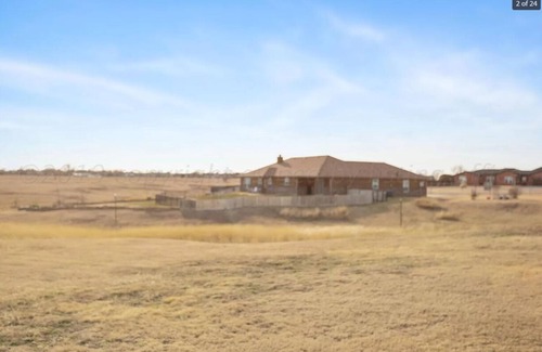 Pampa House | Quiet country home just outside of Pampa TX