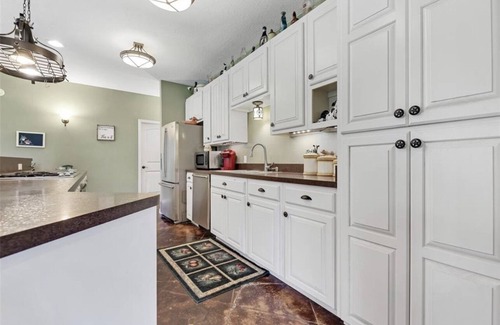 Livingston House | Quiet, country home surrounded by nature located just minutes from amenities.