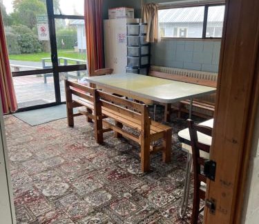 Temuka House | Quiet country setting- R3 Magnolia House