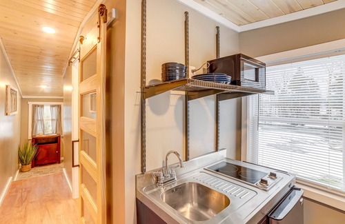 Holland Apartment | Quiet Country Studio Between Saugatuck & Holland!