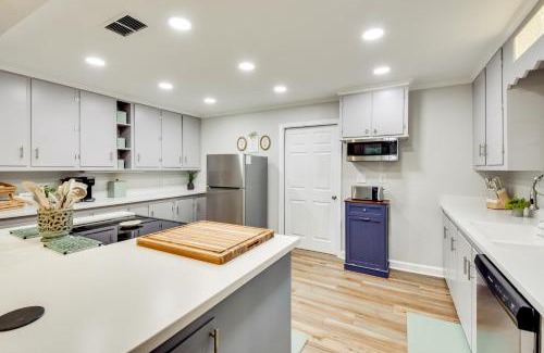 Jackson County House | Quiet Countryside Getaway in Appalachian Foothills