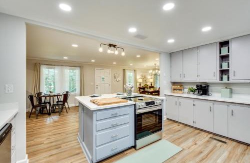 Jackson County House | Quiet Countryside Getaway in Appalachian Foothills