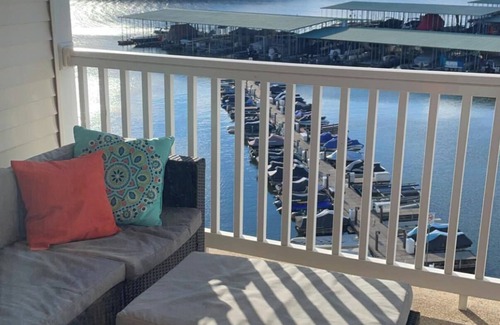 Kaiser Condo | Quiet cove! Beautiful views of state park! Close to everything is Osage!