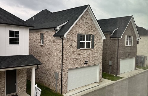 Antioch Villa | Quiet cozy 2 bedroom villa in enjoyable Nashville,