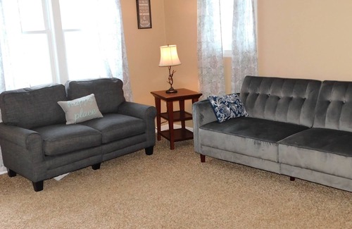 Kingsley Cottage | Quiet, Cozy Cottage moments from downtown Traverse City, hiking, ski, water