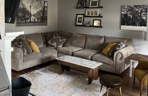 Springfield House | Quiet & Cozy Family Neighborhood