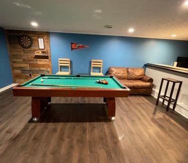 South Hills House | Quiet & Cozy home near Hospitals