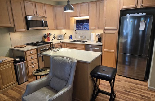 Incline Village Condo | Quiet & Cozy North Lake Tahoe Mountain Getaway